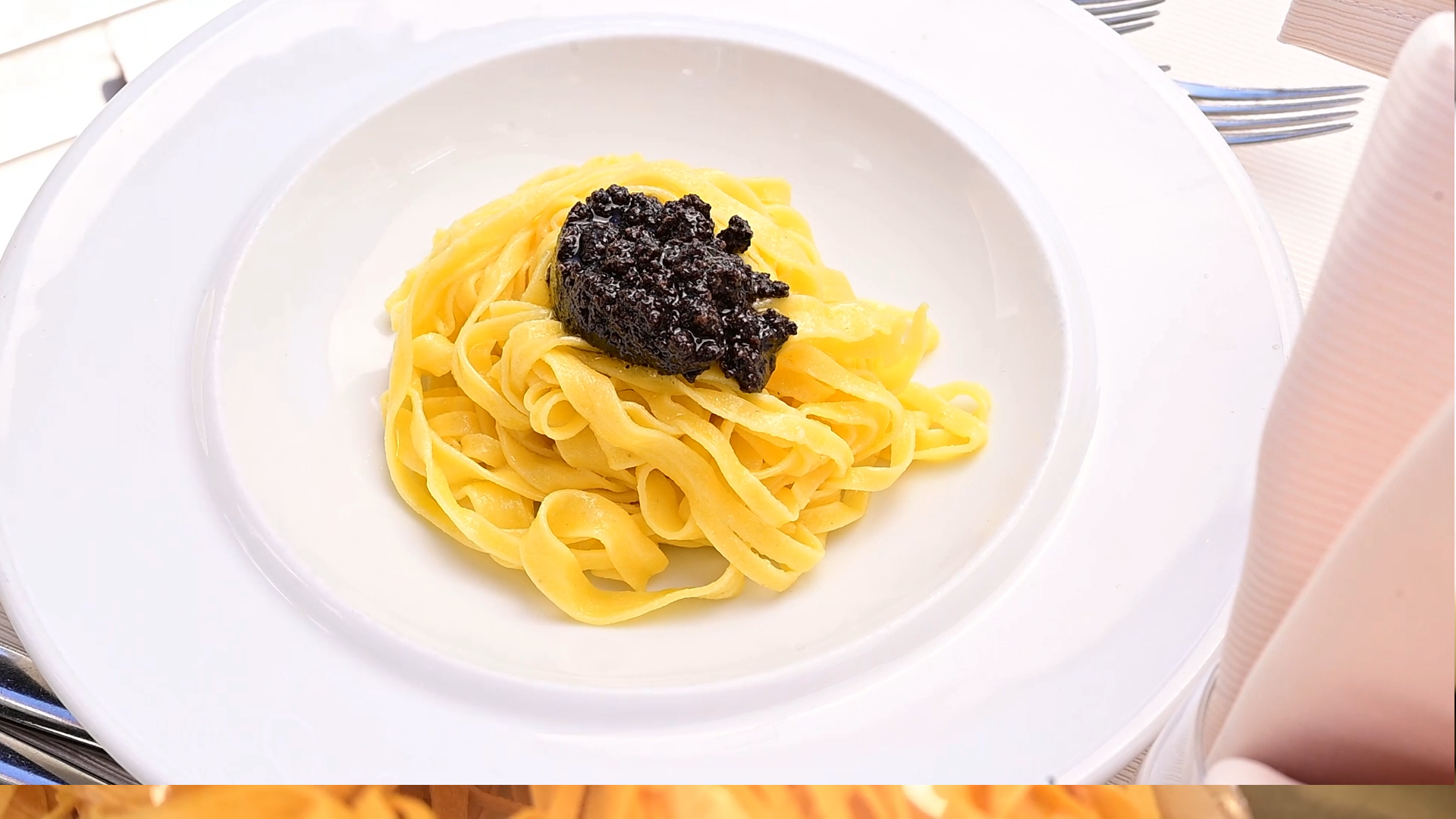 TAGLIATELLINE AL TARTUFO: LE RICETTE DELLO CHEF PIERMARINI